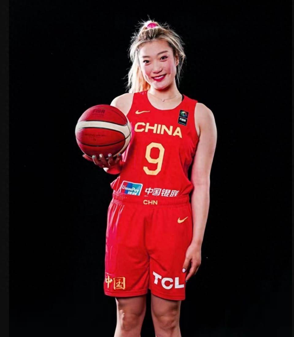 亚洲篮球运动员在全球大赛中大放异彩